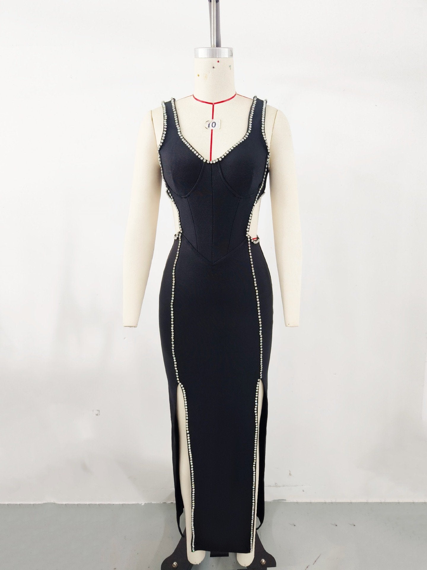 Maxct 2023 Super Hot Summer Women's Wear Black Rhinestone Hollow Strap Long Dress