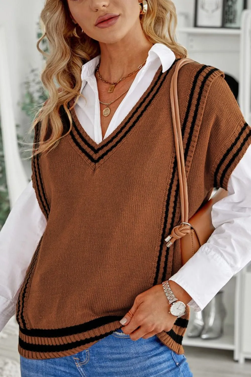 Maxct &Striped Trim V-Neck Sweater Vest
