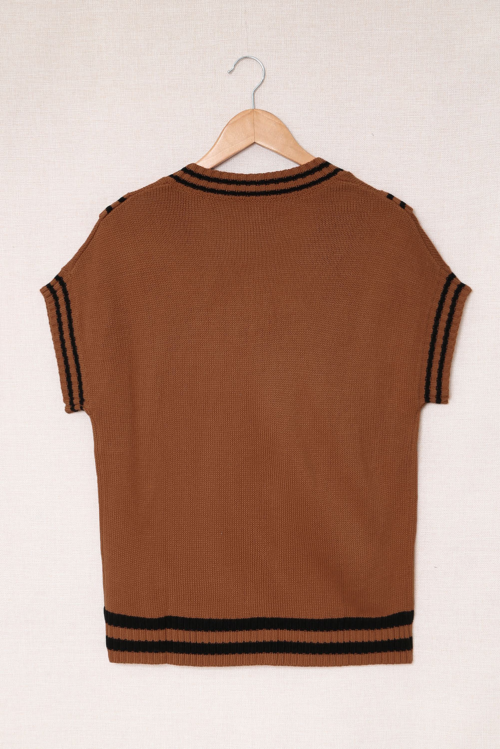 Maxct &Striped Trim V-Neck Sweater Vest