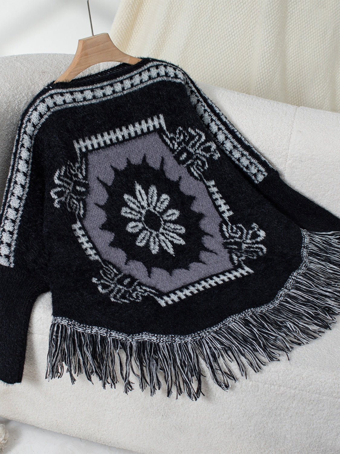 Maxct &Fringe Geometric Long Sleeve Poncho