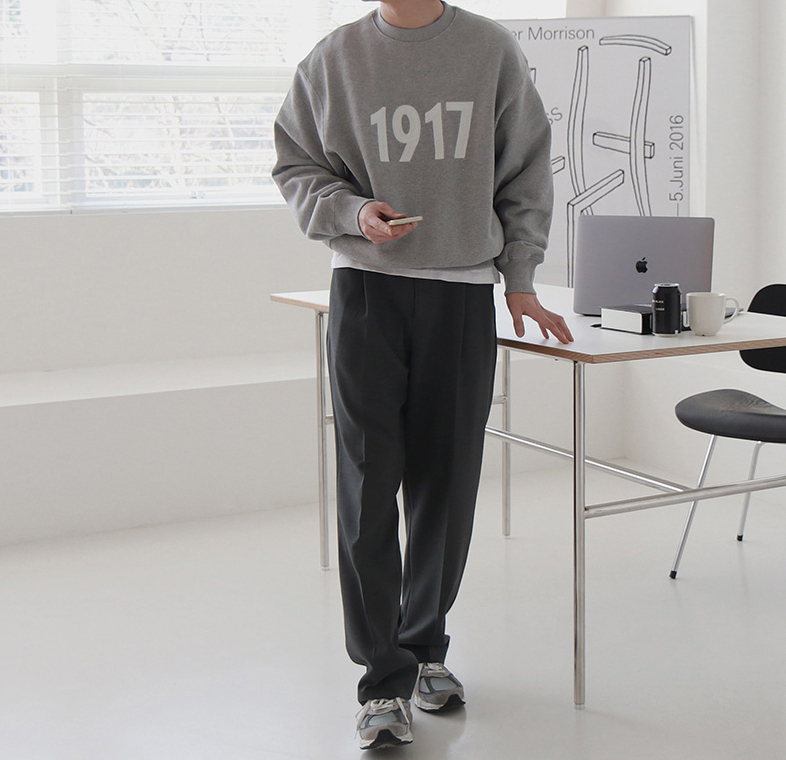 Maxct 4324 1917 Numbered Sweater
