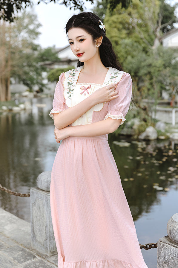 Sweet Floral Embroidered Midi Dress Maxct