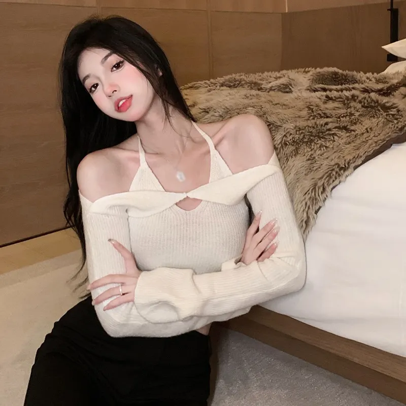 Maxct Women Solid Color Halterneck Camisole with Short Cardigan Knitting Shirt Pullover Crop Top 2 Pieces Set