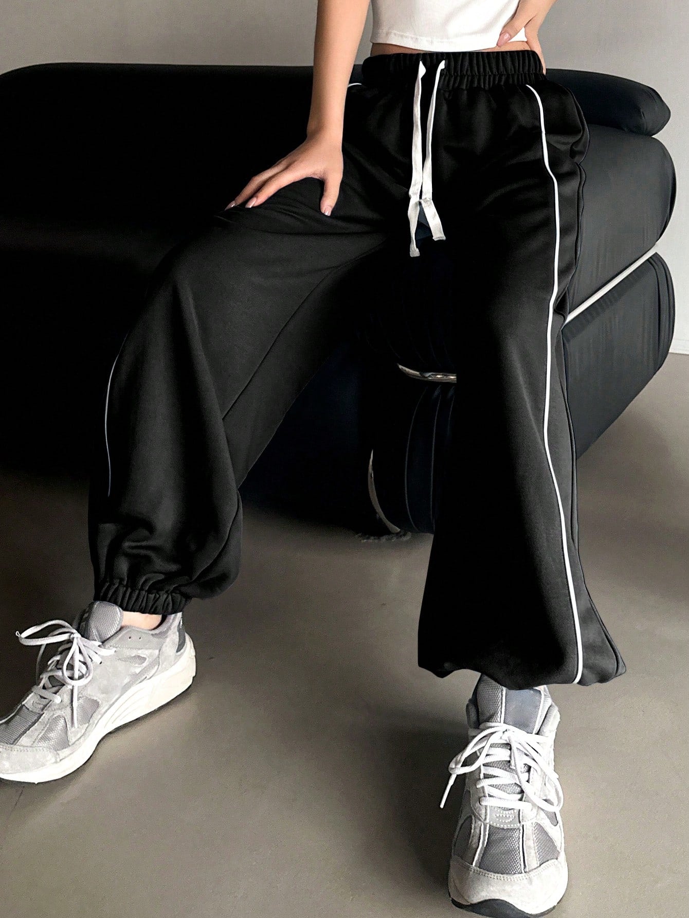 Maxct Women's Casual Color Block Drawstring Waist And Cuffed Hem Jogger Pants