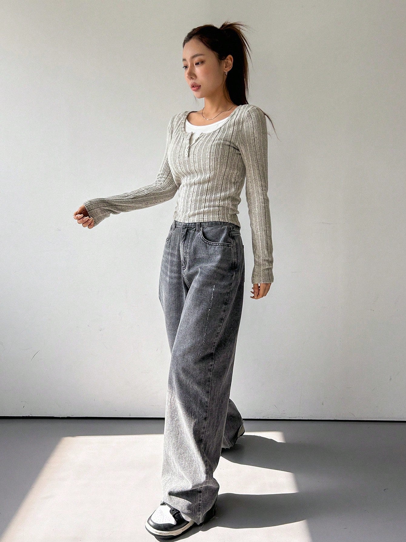 Maxct Women's Wide Leg Casual Denim Pants For Everyday Outfit