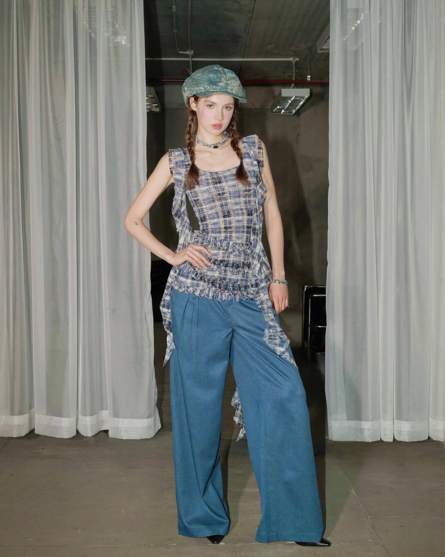 Pleated Plaid Miniskirt Sleeveless Dress Maxct