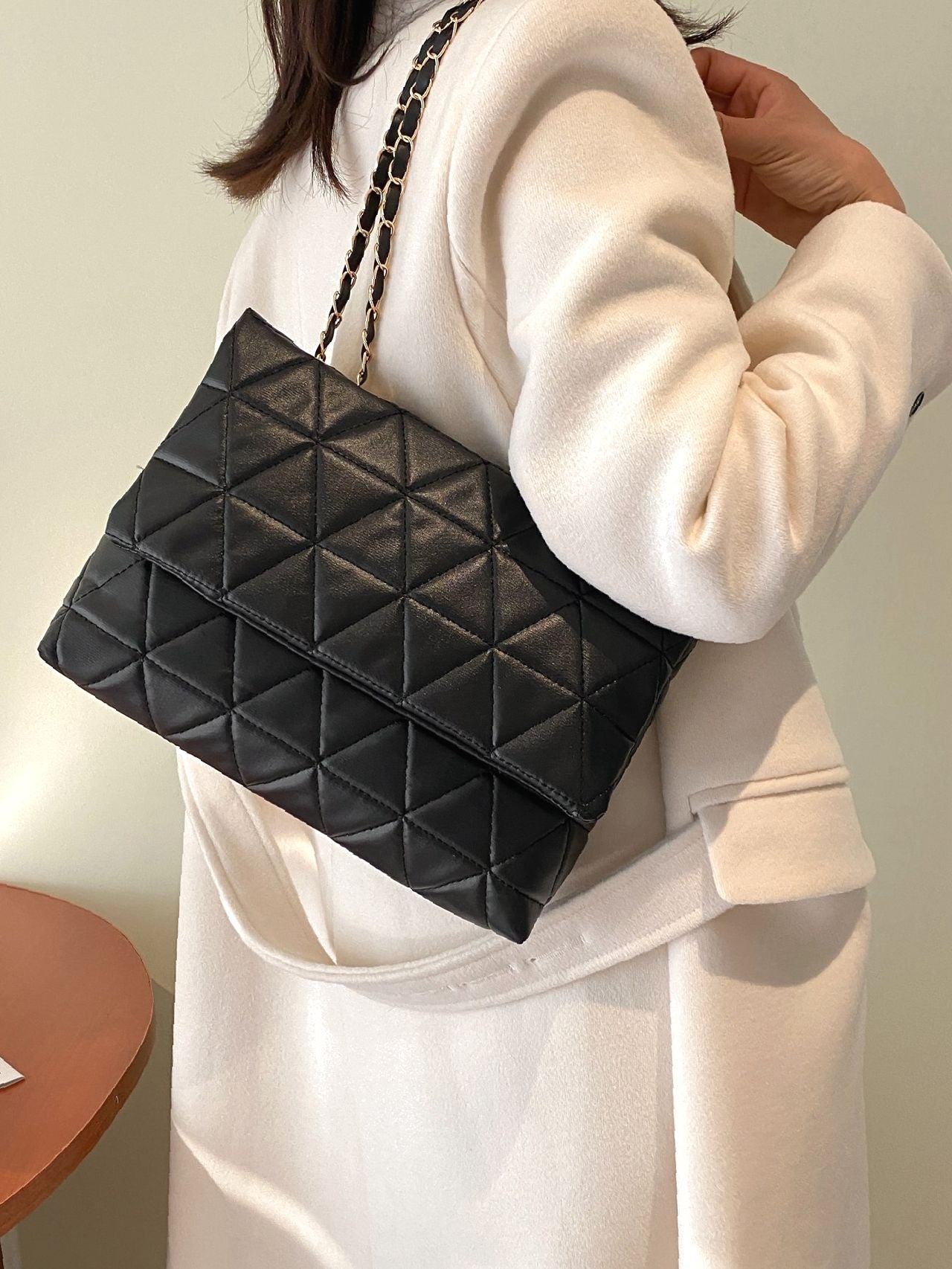 Maxct - Minimalist Quilted Chain Flap Square Bag - Women Tote Bags