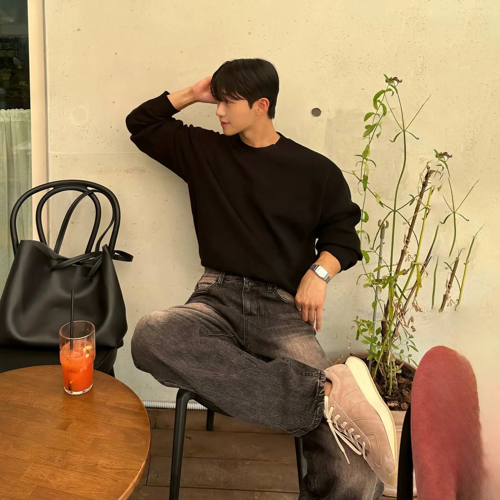 Maxct Pleated Crew Neck Bottoming Sweater