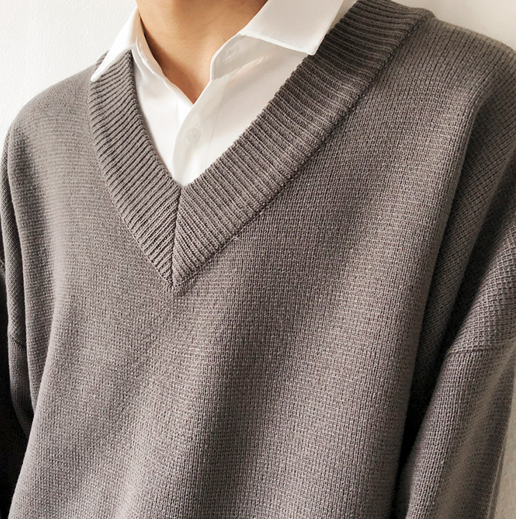 Maxct 2512 Knitted V-Neck Collar Sweater
