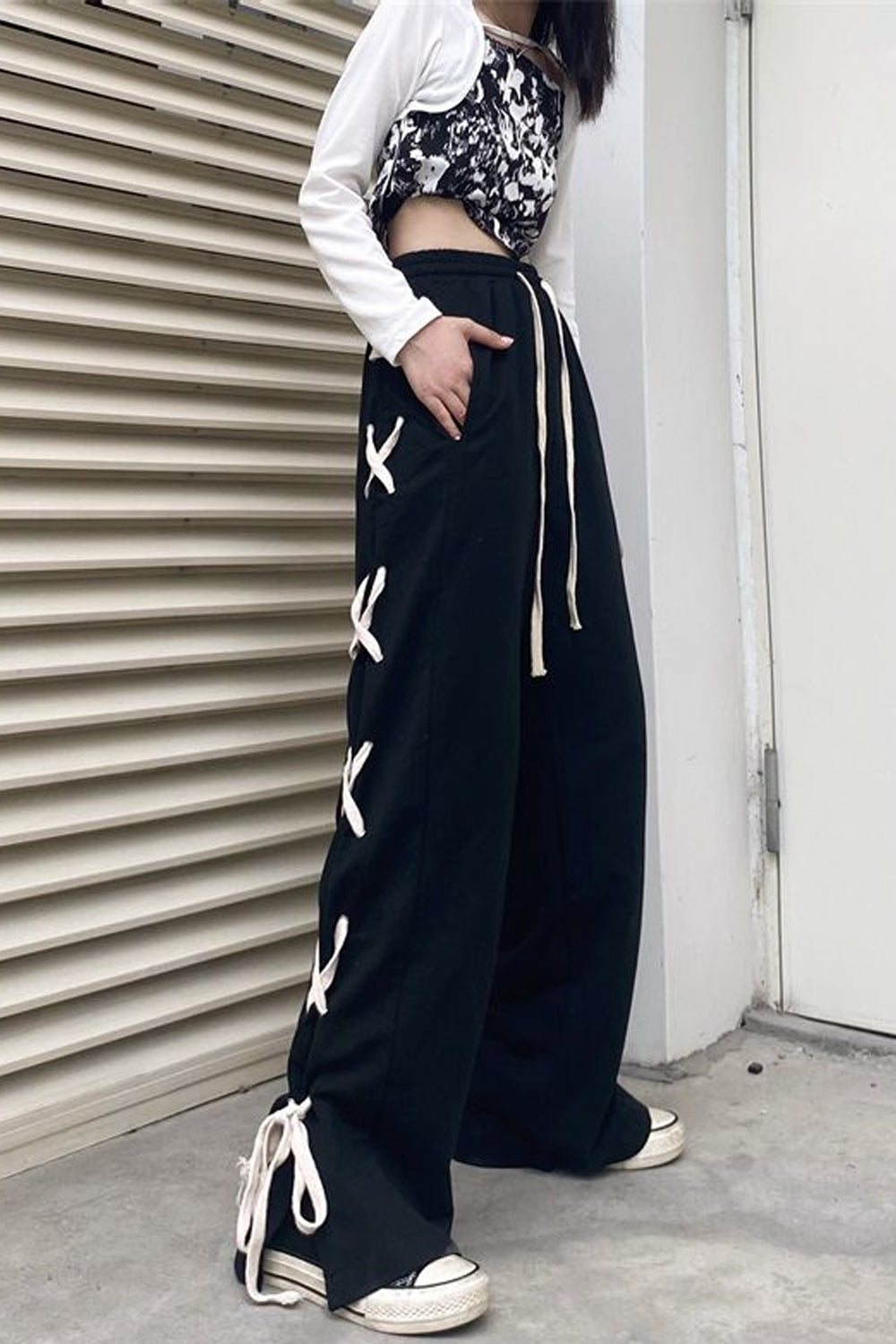 Women's Lace-Up Side-Tie Wide-Leg Joggers