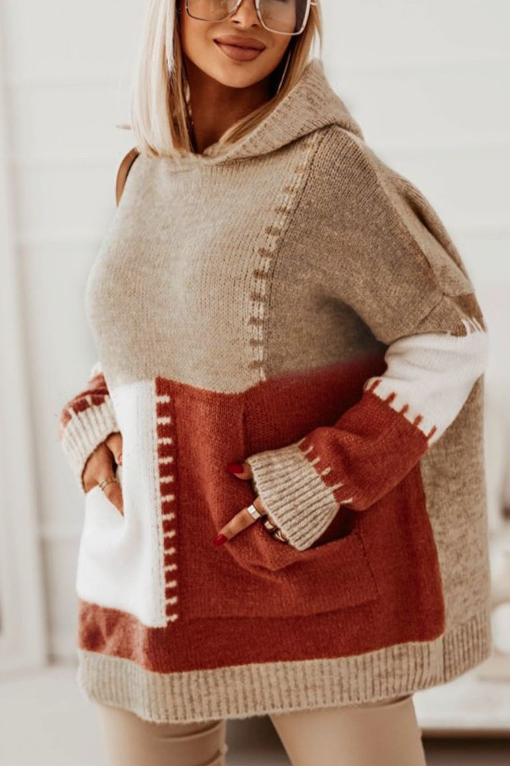 Maxct &Color Block Kangaroo Pocket Hooded Sweater