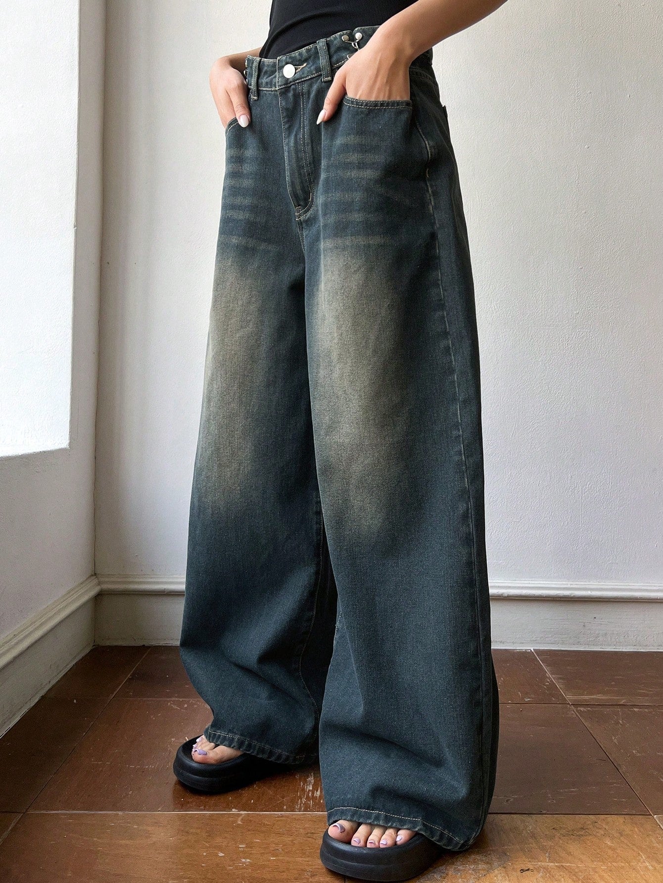 Maxct Women's Fashionable Solid Color Wide Leg Denim Pants