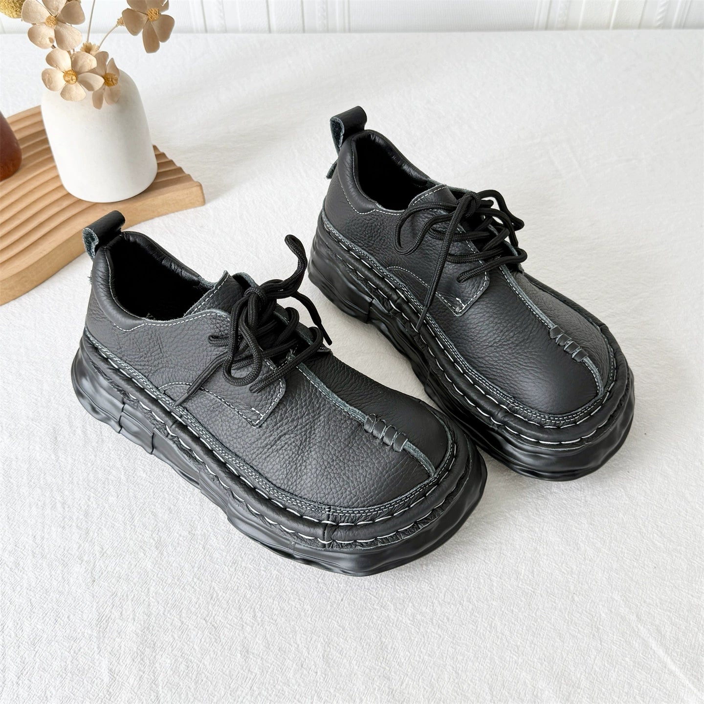 Women Retro Leather Patchwork Platform Casual Boots