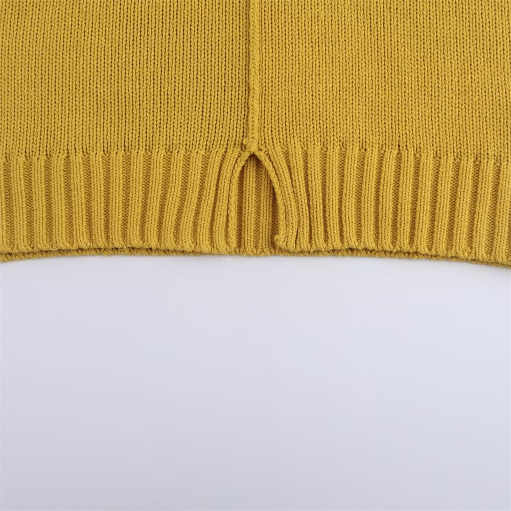 Autumn New Product Women's Sewing Decoration Long Sleeve Round Neck Loose Fork Simple Knitted Shirt