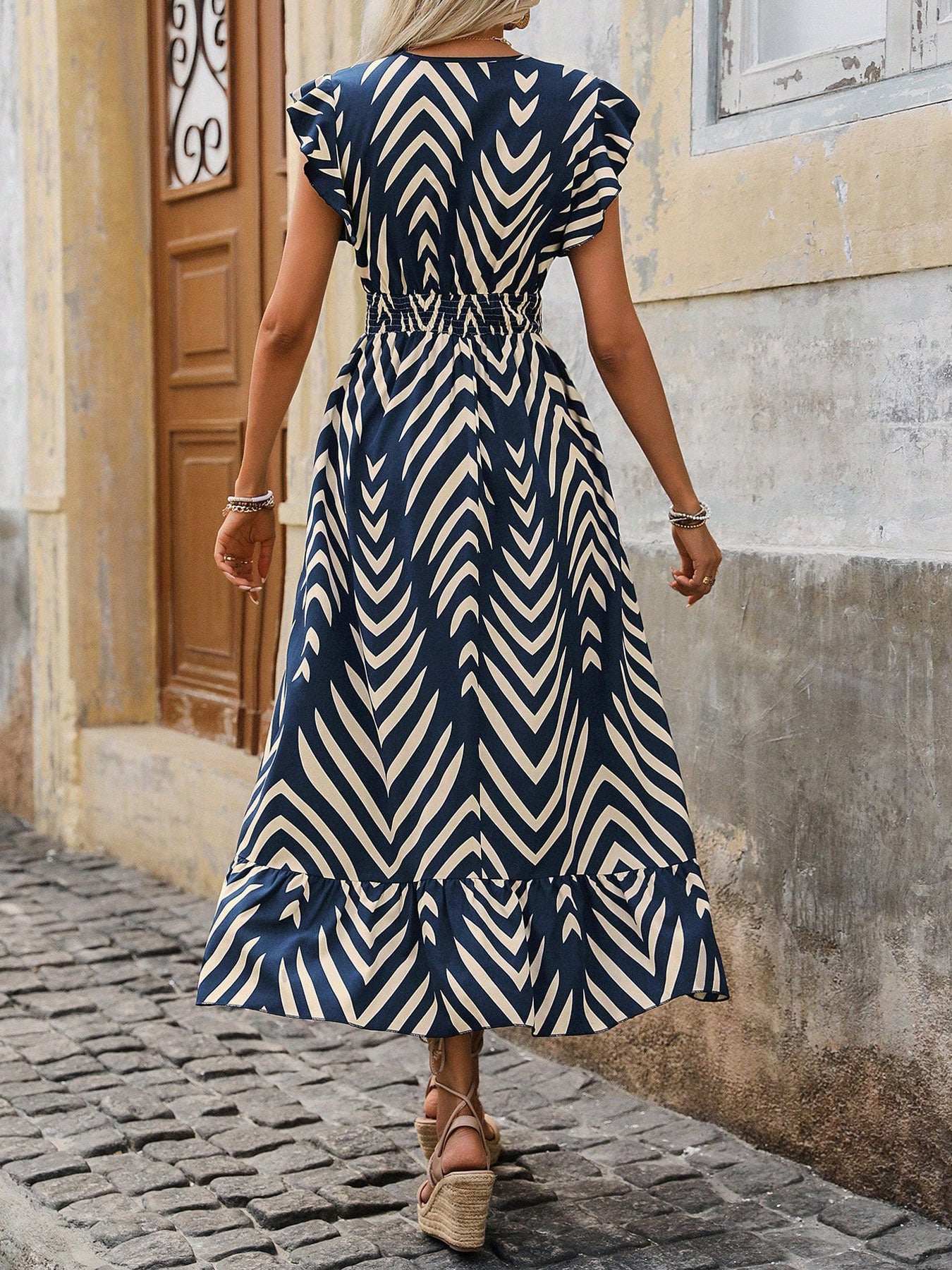 Elegant V-Neck Ruffled Sleeve Slim Loose Striped Dress