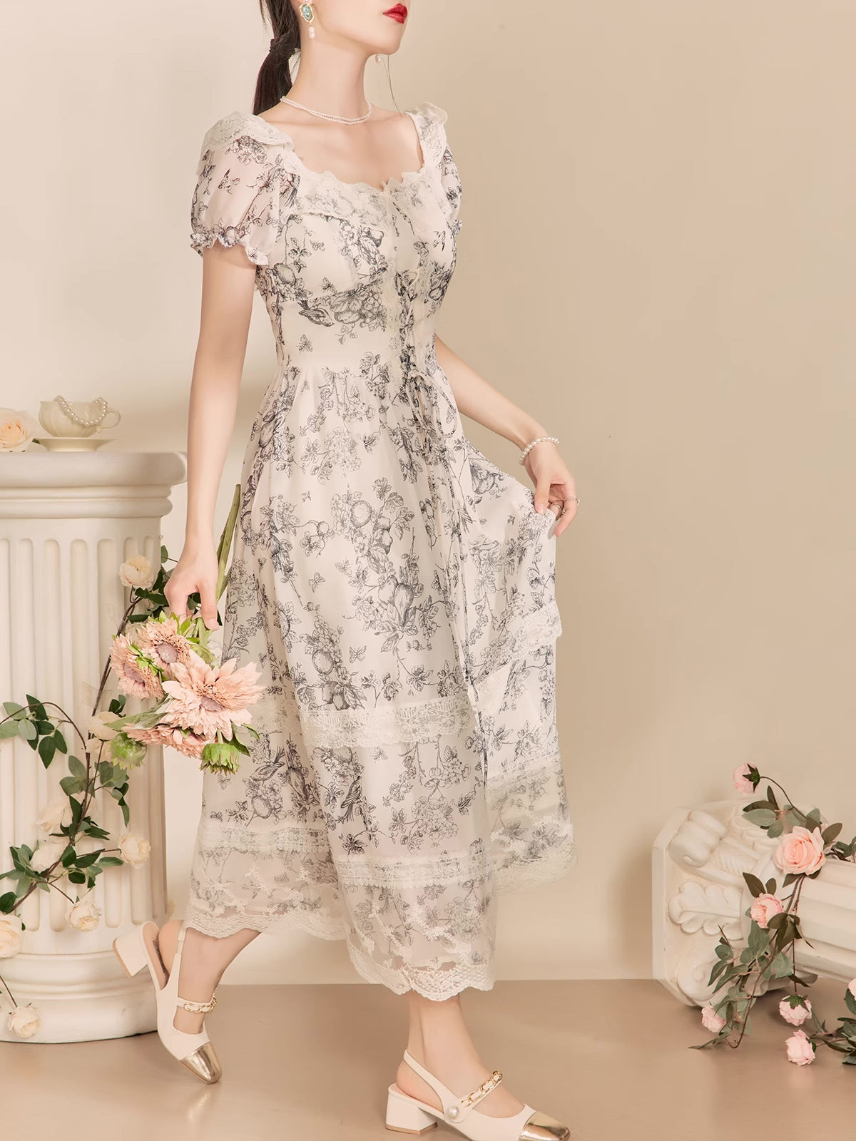 Porcelain Sketch Midi Dress Maxct