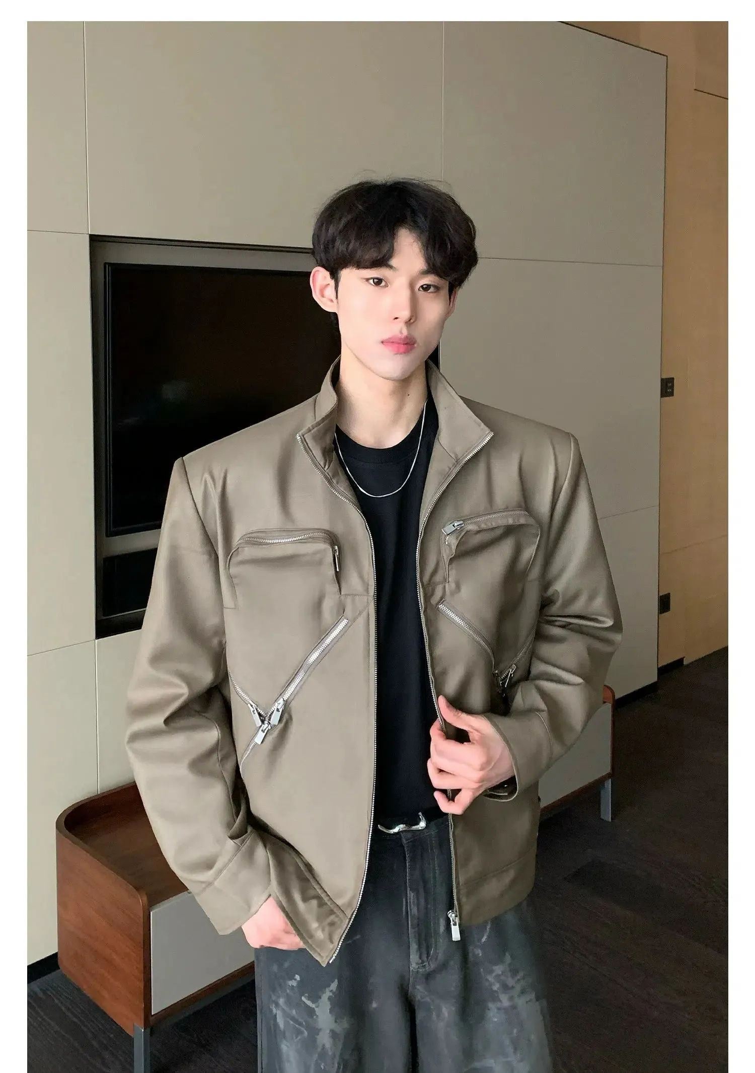 Maxct Black Zip-up Jacket with Shoulder Pads