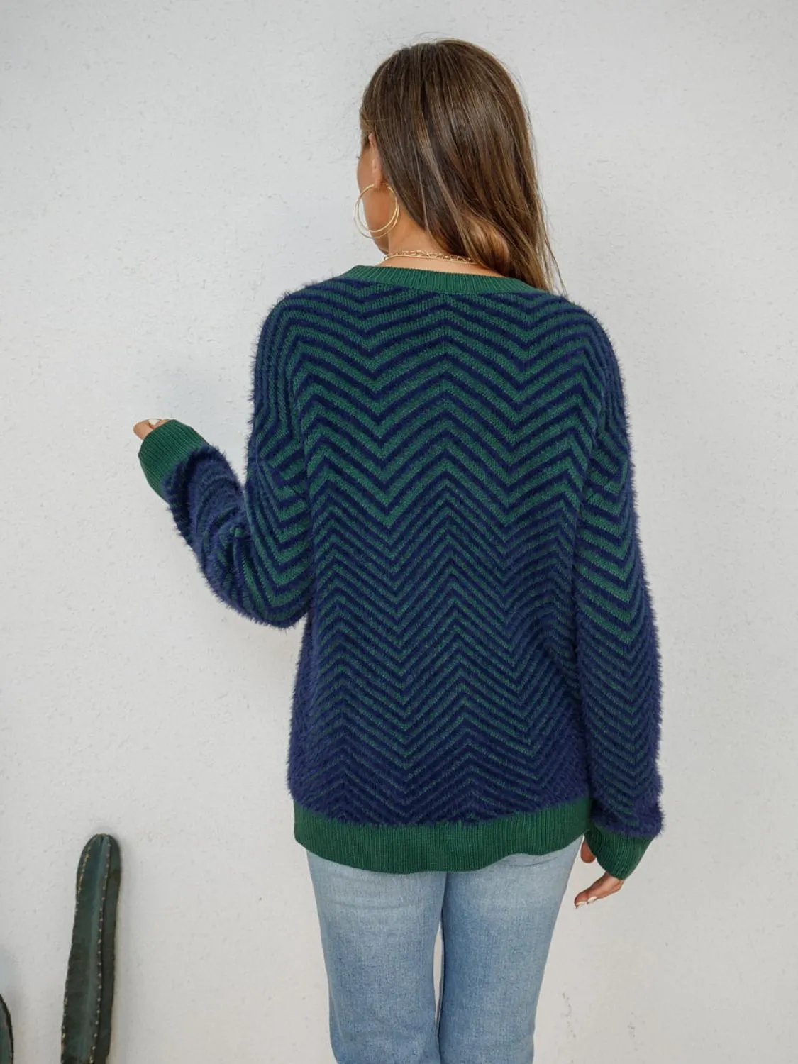 Maxct &Round Neck Long Sleeve Sweater