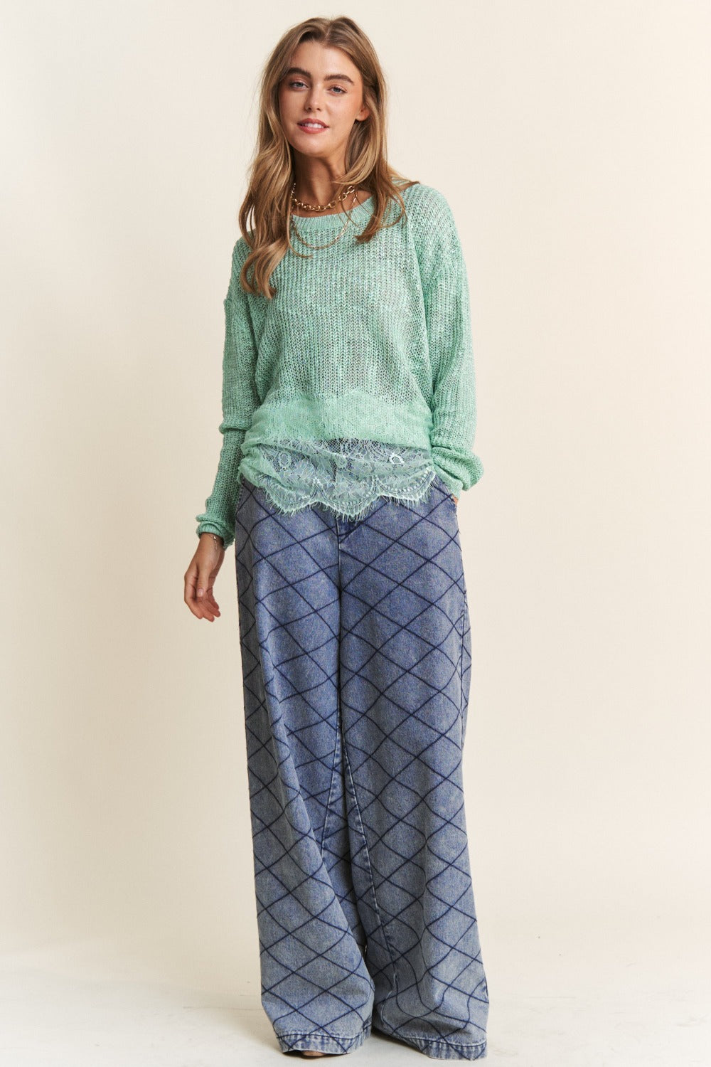 Maxct &J.NNA Lace Detail Long Sleeve Knit Top