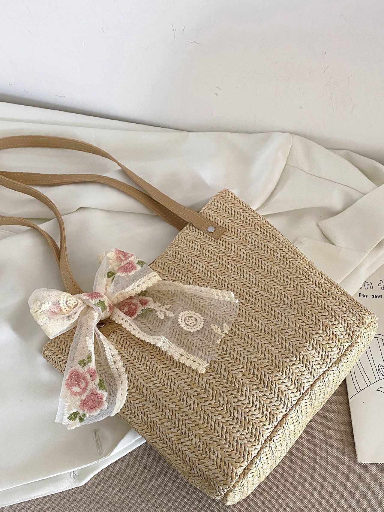 Maxct - Bow Decor Straw Tote Bag  - Women Tote Bags