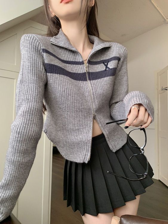 Maxct Vintage Striped Zip Up Cropped Cardigan