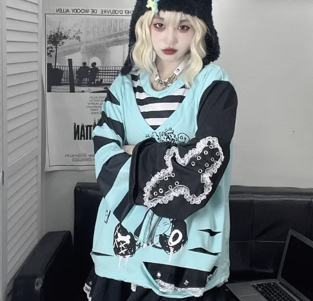 Maxct Y2k Fashion Fake Two Pieces Cartoon Print T-shirts Women Casual Loose Grunge Tops Aesthetic Fairy Harajuku Kawaii Tee