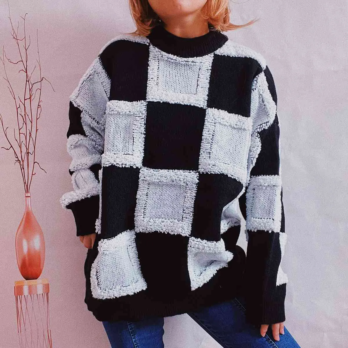 Maxct &Checkered Round Neck Long Sleeve Sweater