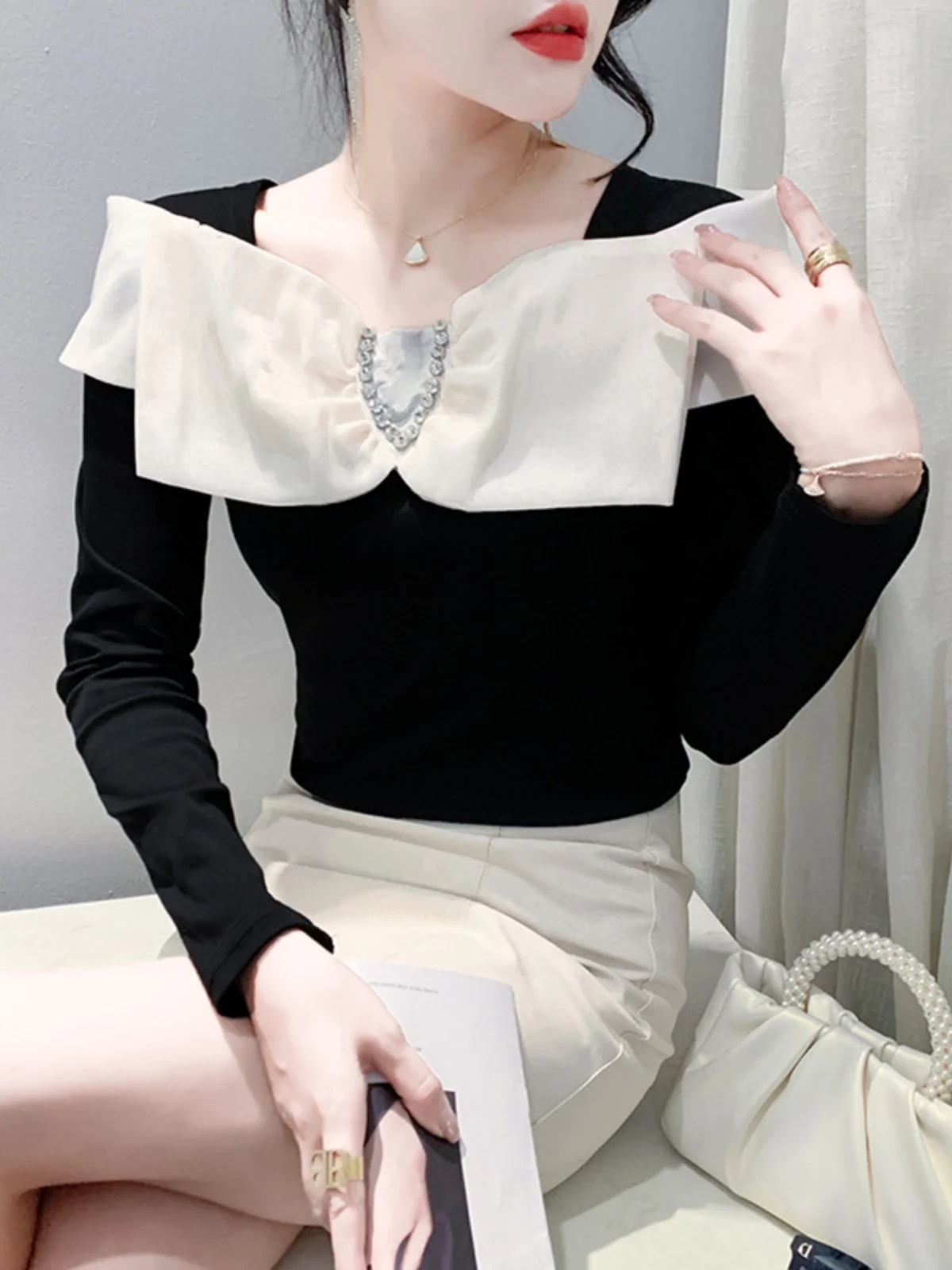 Maxct Autumn Cotton T-shirt Women's Beading Bowknot Slash Collor TShirts Female Fashion Slim Top HF3011
