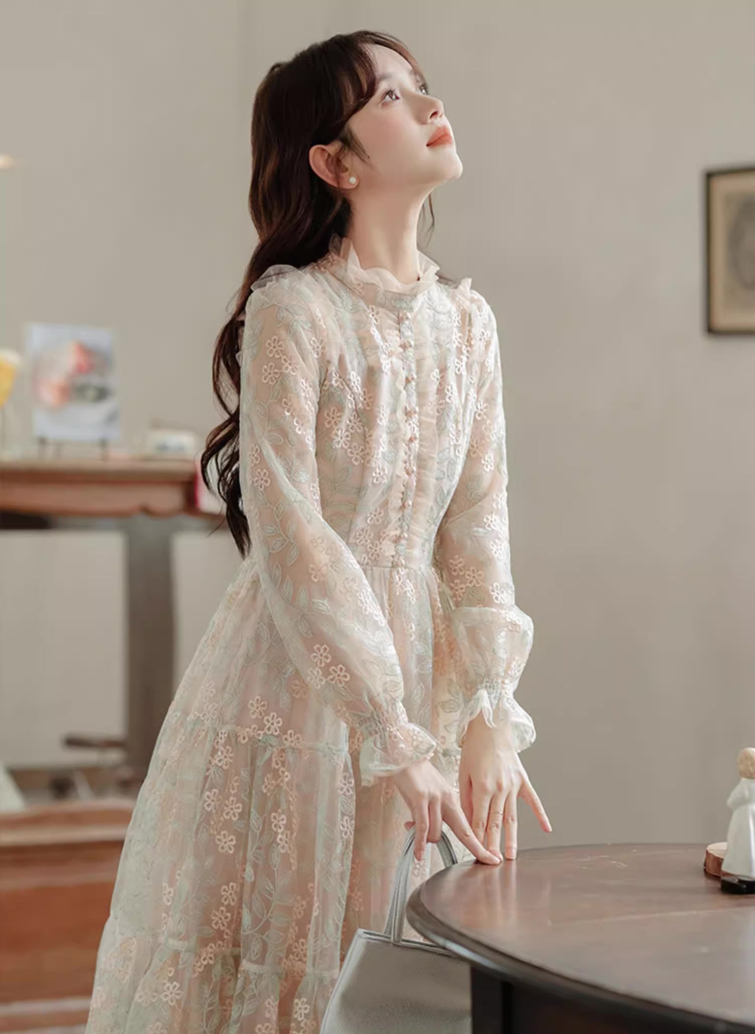 Flower Vines Embroidered Midi Dress Maxct