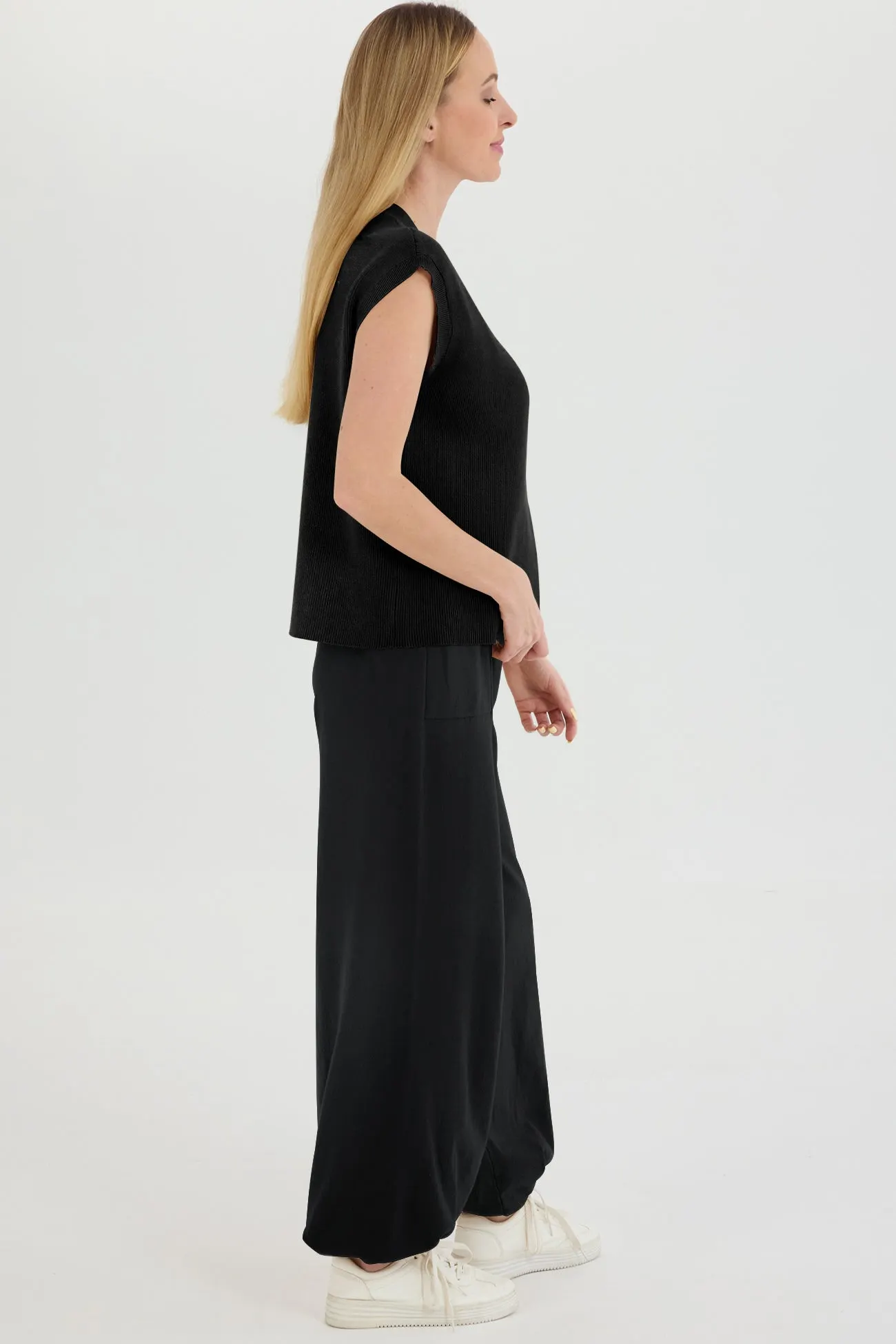 Maxct V Neck Knit Tank Top Pants Suits - Image 25