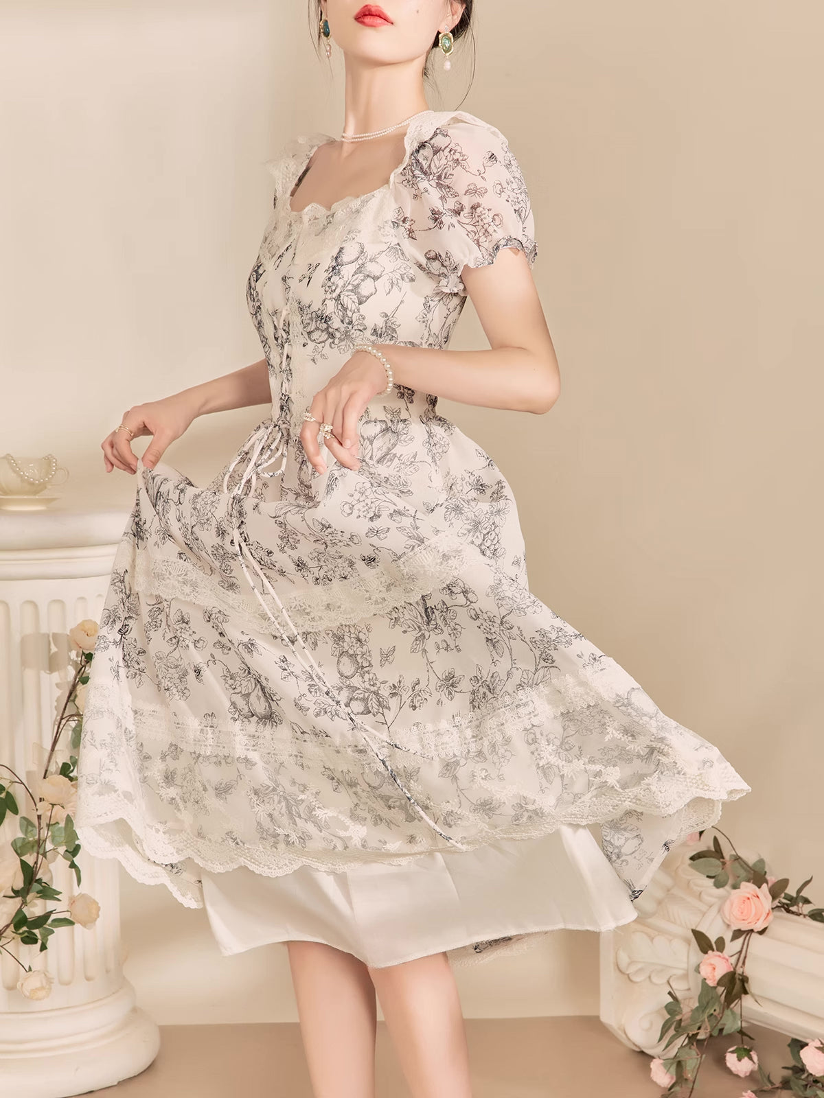 Porcelain Sketch Midi Dress Maxct
