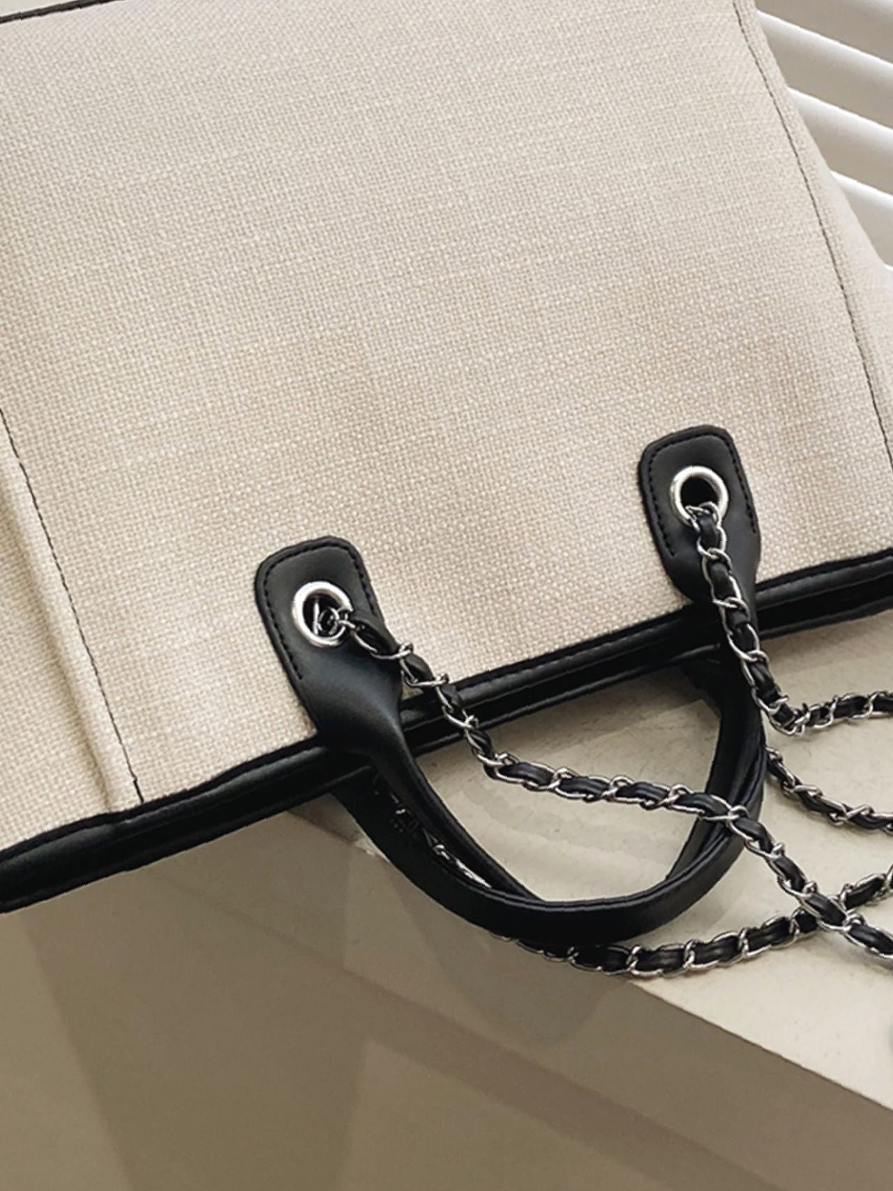 Maxct - Minimalist Chain Top Handle Bag  - Women Tote Bags