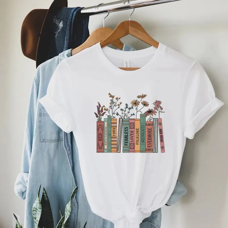 Maxct &Books & Flowers Tee