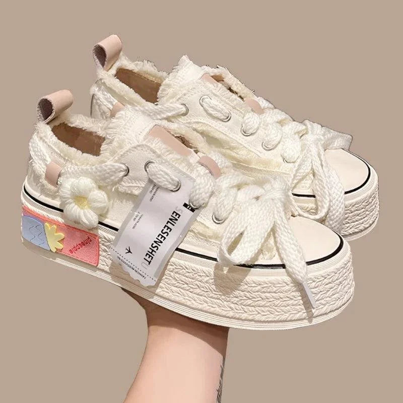 Lace-Up Women's Platform Sneakers Flower Design for Teens Maxct