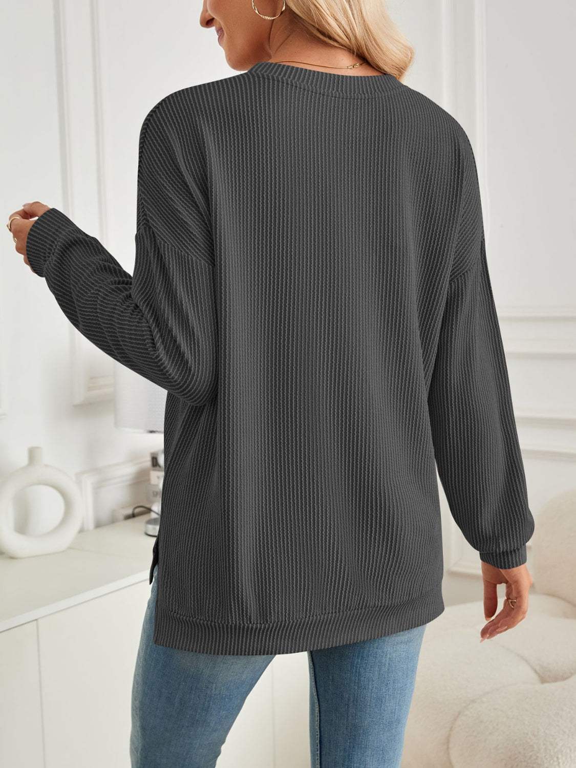 Maxct &Slit Round Neck Long Sleeve Sweatshirt