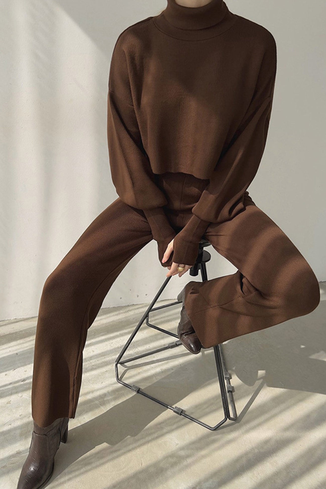 Maxct Solid High Neck Crop Top Long Pants Set