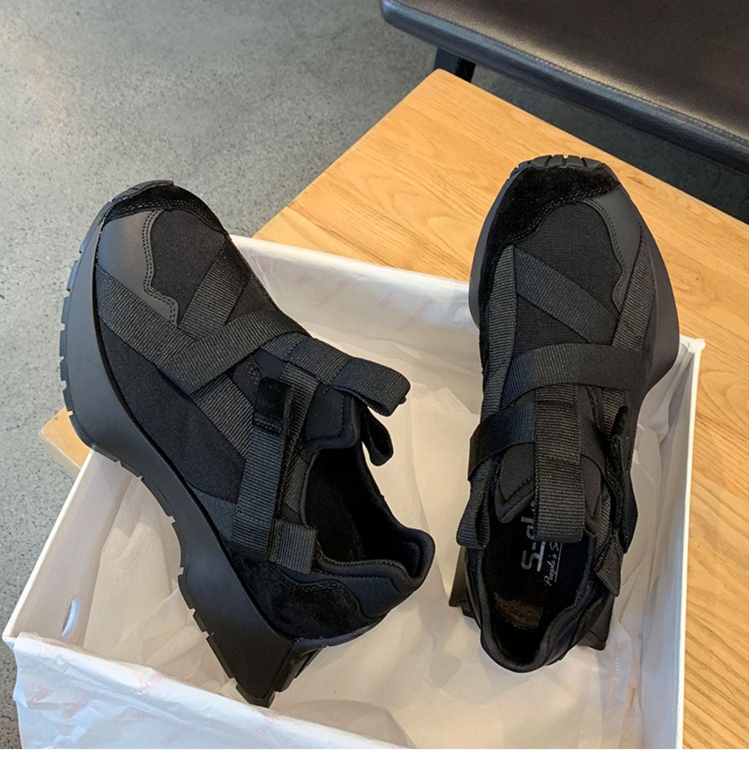 Black Chunky Sneakers for Women Maxct