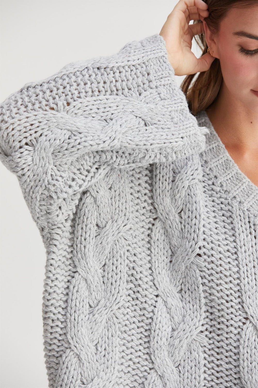 Maxct &HYFVE Cable Knit V-Neck Sweater