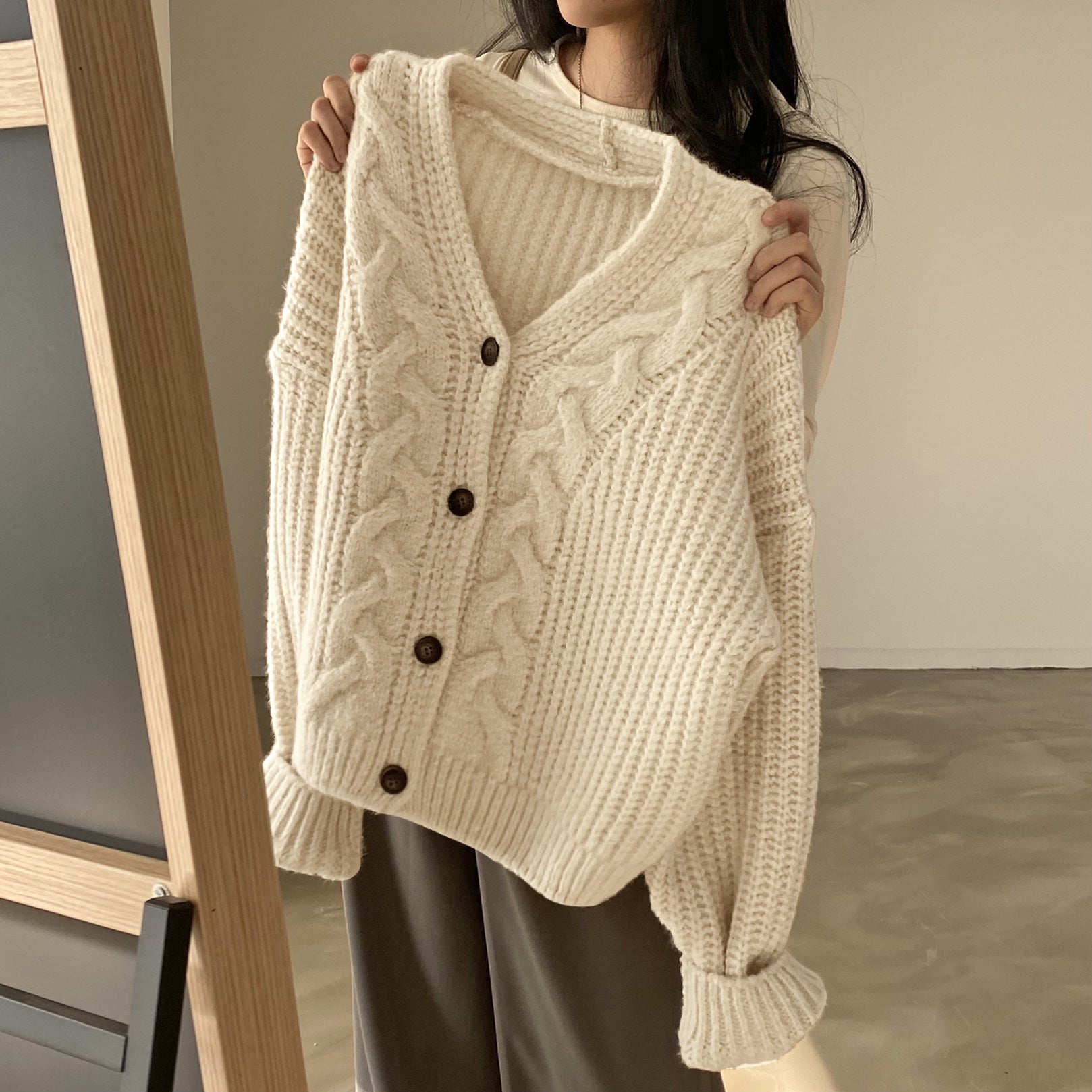 Maxct Solid V Neck Puff Sleeve Cable Knit Cardigan