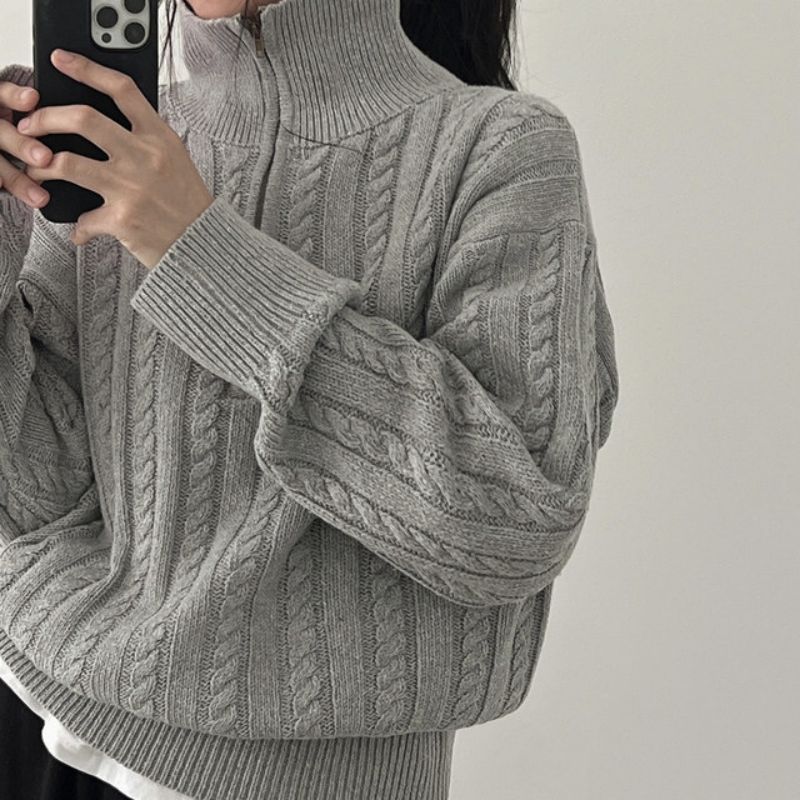 Maxct Vintage Lapel Neck Cable Knit Sweater