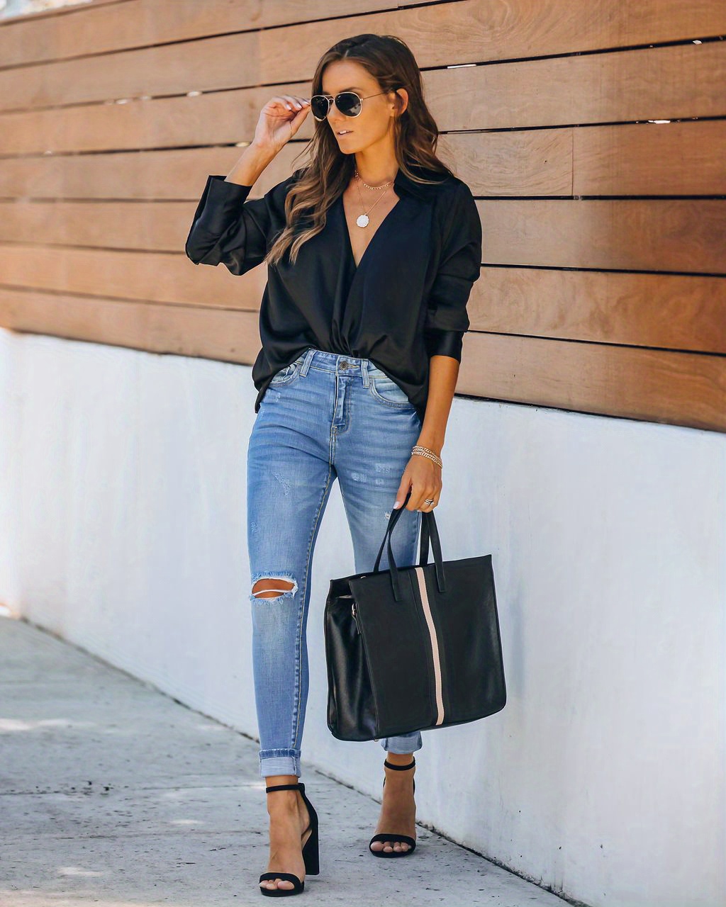 Women's Ripped Slim Fit Denim Pants, Button Fly Slant Pocket Jeans