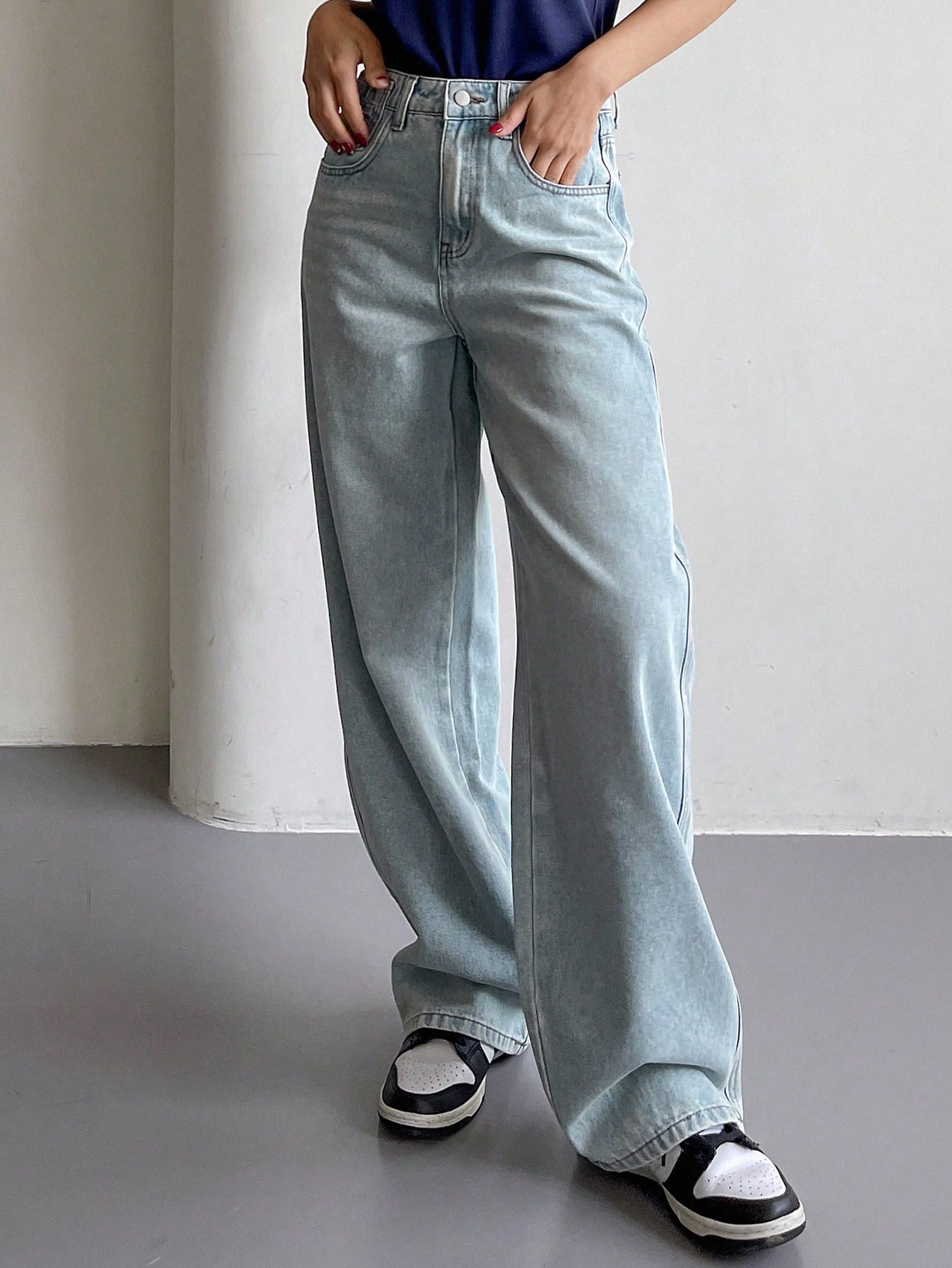 Maxct Women's Casual Wide-Legged Loose Fit Denim Pants With Pockets