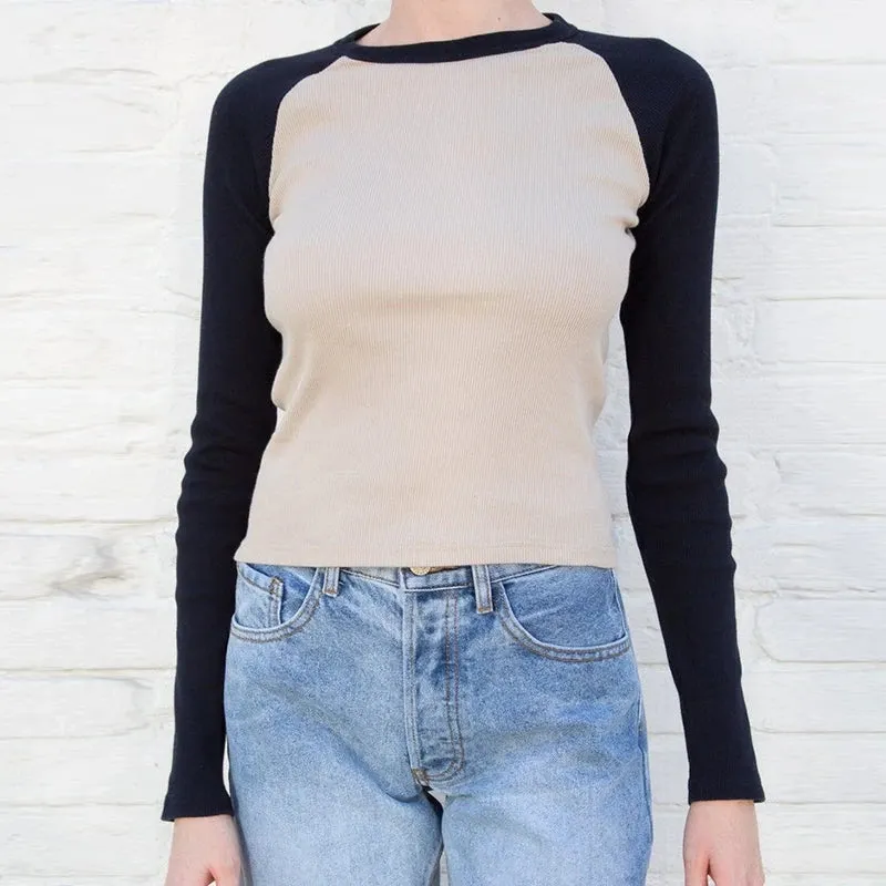 Maxct 90s Vintage Grunge T-shirt Y2K Retro Cute Crop Top Autumn Contrast Patchwork Long Sleeve Slim Basic Sweats Tees Simple Clothes