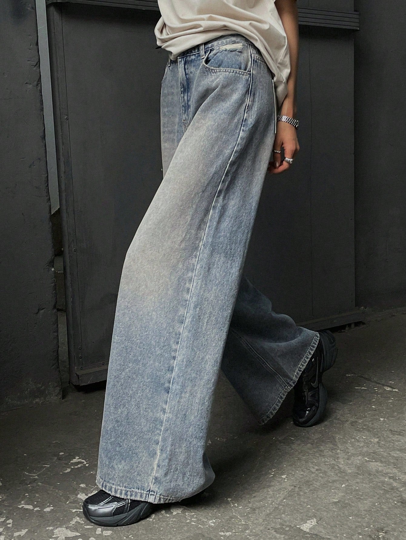 Maxct Women's Casual Loose-Fit Wide Leg Denim Pants With Pockets For Everyday/Travel