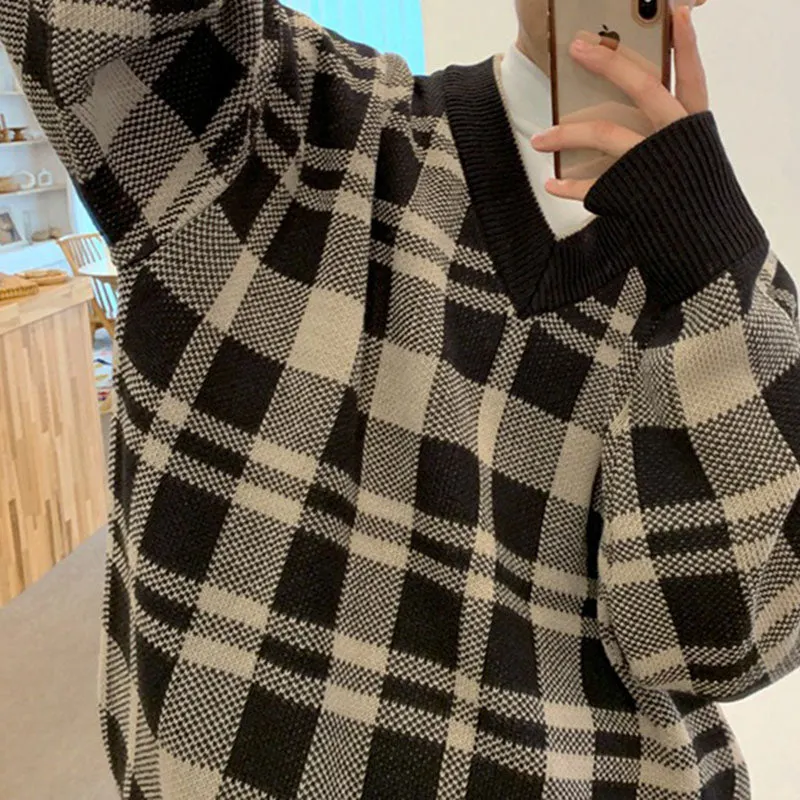Maxct Retro Loose V-neck Pullover Sweater
