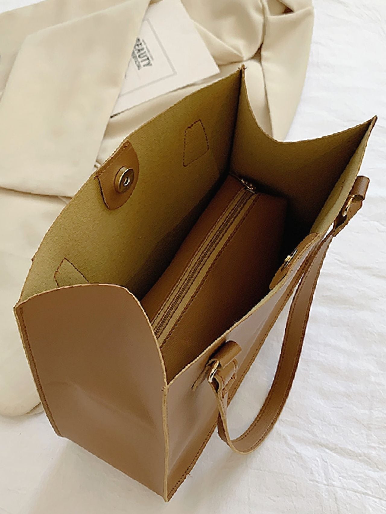 Maxct - Letter Graphic Shoulder Tote Bag with Inner Pouch  - Women Tote Bags