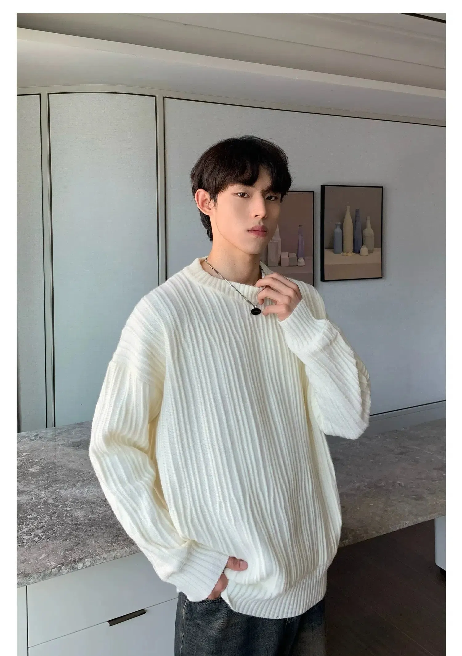 Maxct Vertical Textured Round Neck Sweater
