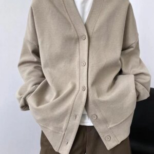 Maxct V neck sweater jacket