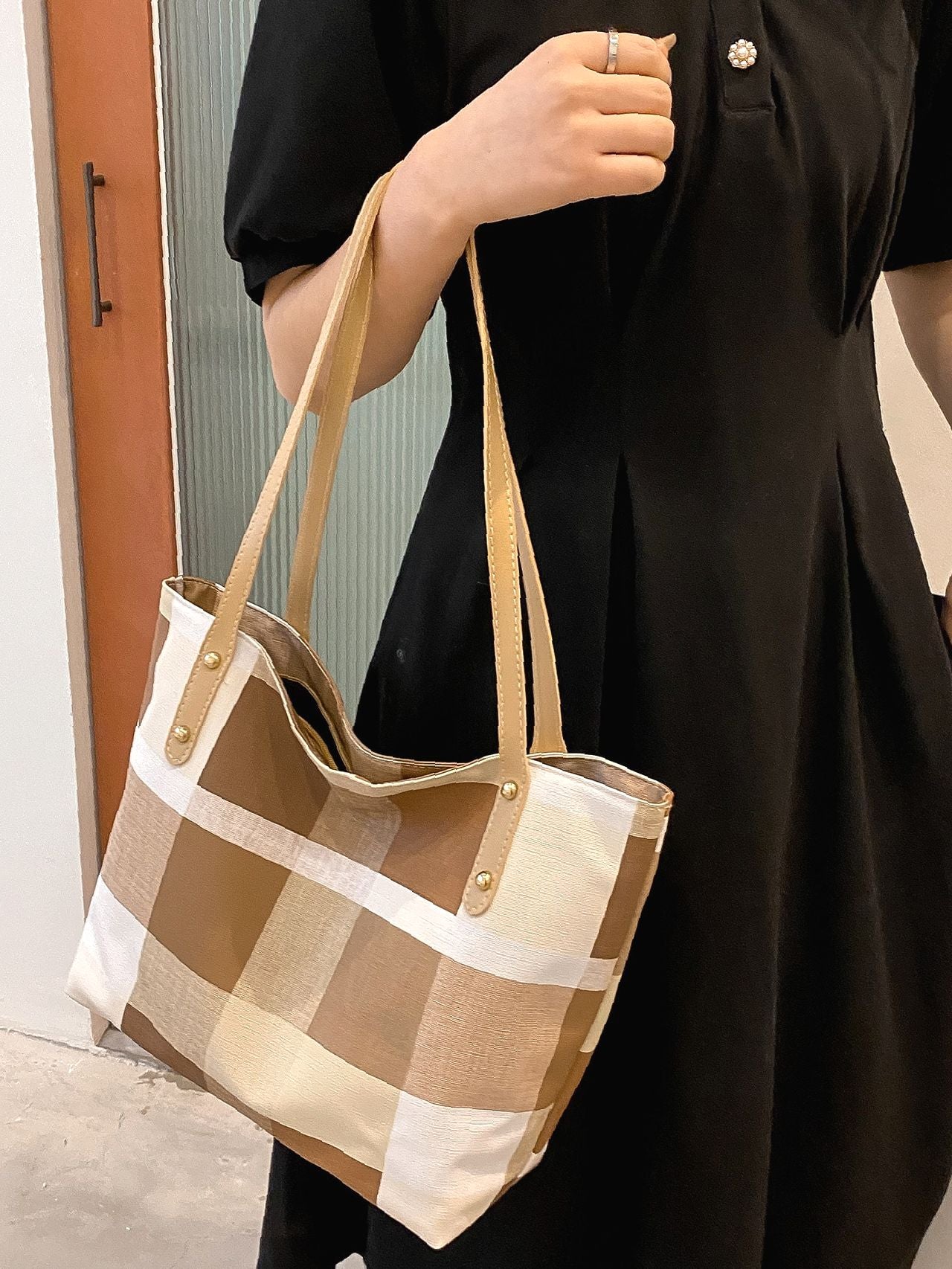 Maxct - Colorblock Large Capacity Tote Bag - Women Tote Bags