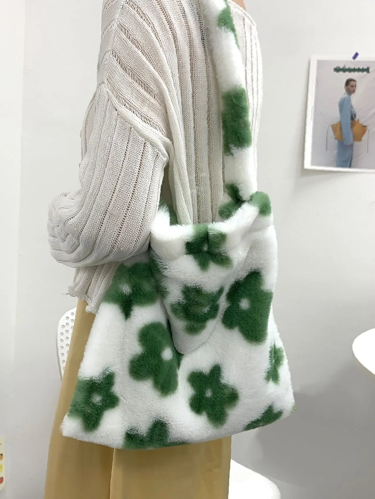 Bag For Love - Floral Pattern Fluffy Maxct Bag  - Women Maxct Bags